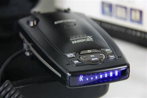 Escort 9500ixi Radar Detector With Gps Database Built In