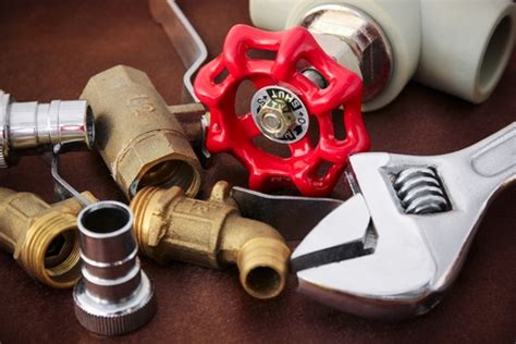 7 Most Basic Plumbing Tools
