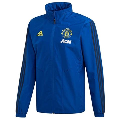 Manchester united are the most successful club in the history of the premier league and one of the biggest teams in world football. Manchester United technical regenjacke 2019/20 blau ...