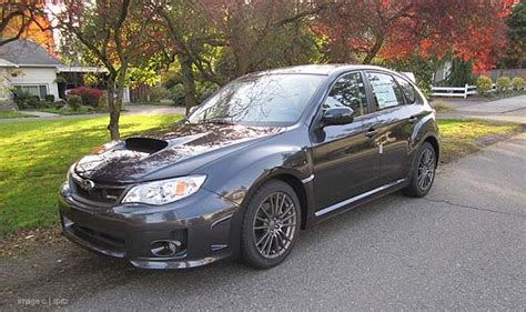 The 2013 subaru impreza wrx comes in 9 configurations costing $25,795 to $37,645. 2013 and 2012 Subaru WRX photographs