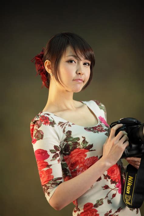 Kang Yui Nikon Digital Live Update Blog Girls
