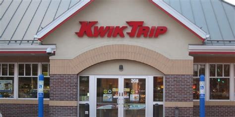 1% rebate* on gas and merchandise visit any of our big network partners like speedway, holiday, kwik trip, or kwik star to earn a 1% rebate on gas and merchandise when you use your big card ®. Kwik Trip Promotions: Purchase $50 Gift Card for $45, Etc