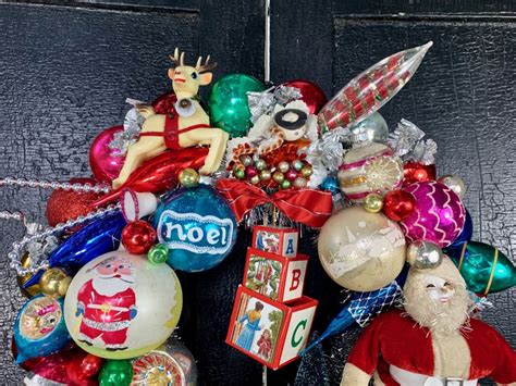 Get Ready Wreath Alert Christmas Decor Diy Holiday Crafts Vintage