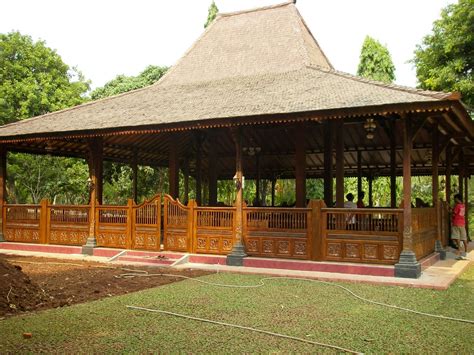 Gambar tersebut bisa anda download langsung, caranya silahkan klik pada gambar atau klik tombol download now dibawah gambar yang anda inginkan. SEMAR SAKTI ART: RUMAH JOGLO , RUMAH GLADAK,RUMAH LIMASAN ...
