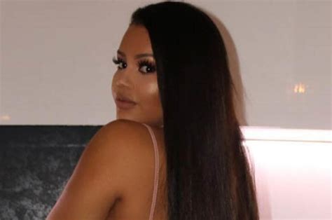 Lateysha Grace Instagram Big Brother Star Shows Cleavage Daily Star