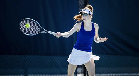 Byu Women S Tennis Team Supports Sunday Play Policy The Daily Universe