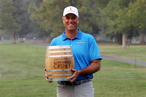 Stewart cink and his son and caddie, reagan, on friday on the 14th hole at harbour town golf links. PGA Tour: Stewart Cink torna a vincere dopo undici anni ...
