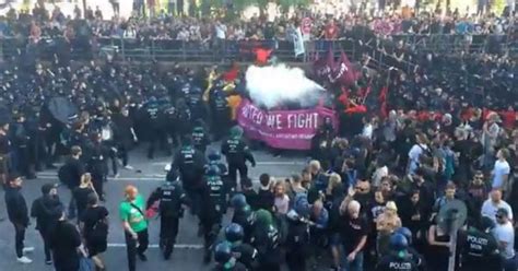 Video Anti G Protests Turn Violent As The Hamburg Police Clashes