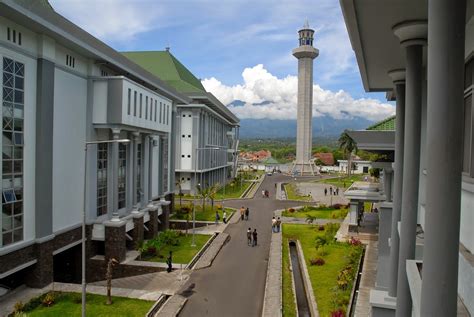 Universitas Terbaik Di Jawa Timur 2015
