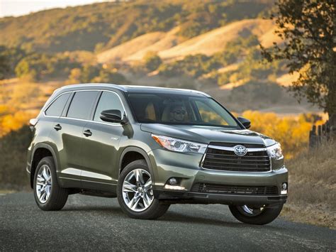 2014 Toyota Highlander Review Bigger And Better