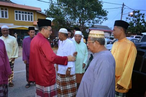 Khairuddin bin aman razali  kuala nerus  minta menteri kewangan menyatakan jumlah pembiayaan yang telah diluluskan oleh institusi kewangan untuk pemilikan rumah dari tahun 2010 3. KUALA NERUS HARI INI: Majlis Berbuka Puasa Parlimen Kuala ...