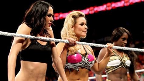 Raw Natalya Naomi Brie Bella Vs Layla Alicia Fox Aksana