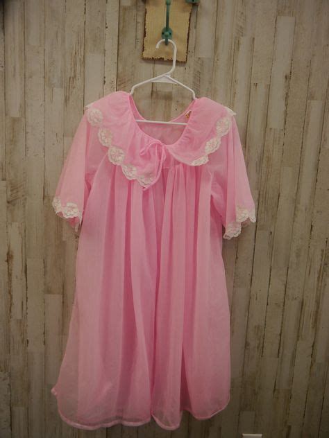 Vintage 1960s Pink Nightie Nightgown Robe Dressing Gown In 2020 Gowns Dresses Gowns