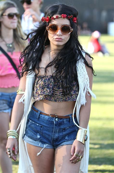 Vanessa Hudgens Picture 225 Celebrities At The 2012 Coachella Valley Music And Arts Festival