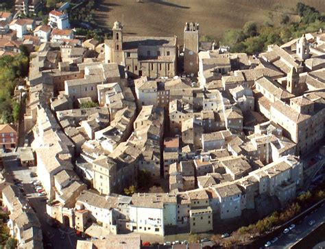 L'elenco delle filiali e degli sportelli bancari presenti nel comune di porto sant'elpidio, in provincia di fermo, in marche. La Città Medioevo: la storia approda a Sant'Elpidio a Mare ...