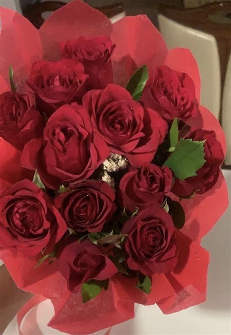 Reviews For Red Velvet Roses Floweraura