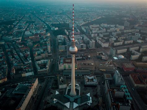 Fotky Berlína Z Dronu Ke Stažení Letecké Fotky Berlína Dronpro