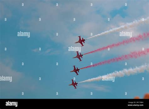 Turk Yildizlari Or Turkish Stars Aerobatic Demonstration Team In The Sky Istanbul Turkiye 51