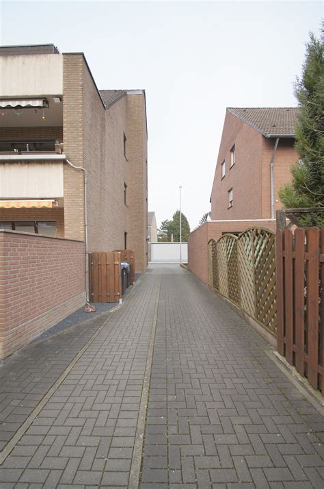 Potentielle käufer freier wohnungen sind sowohl kapitalanleger als auch selbstnutzer. Verkauft! Modernisierte 3.-Zi.Wohnung mit großer ...