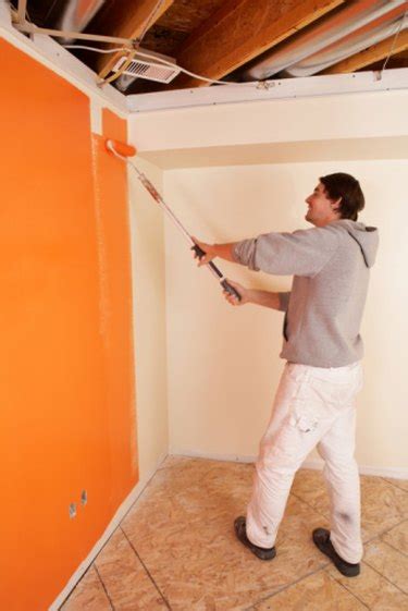 How To Paint Orange Peel Textured Wall Treatments Hunker