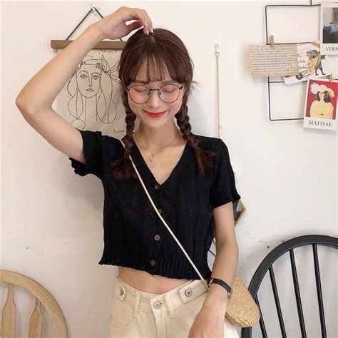 Jennie V Knit Crop Top Womens Fashion Tops Sleeveless On Carousell