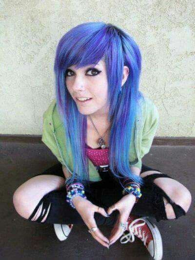 Leda Monster Bunny Emo Girl Blue Hair Brown Eyes Emos ♥ Pinterest