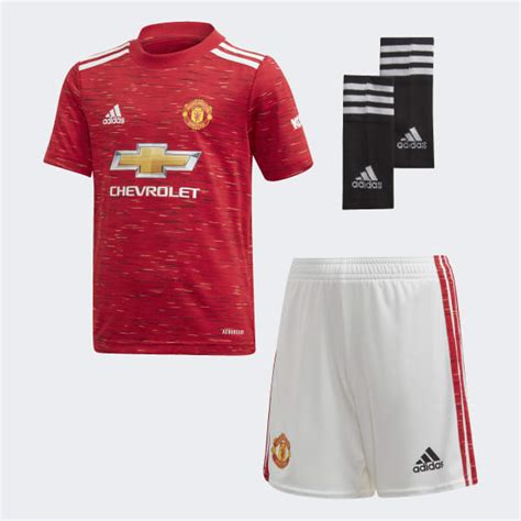 Sadly, this was the kit united wore in the champions league final defeat to barcelona. adidas Manchester United 20/21 Home Youth Kit - Red ...