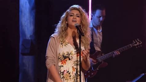 Singer Tori Kelly Hospitalized For Blood Clots Fans Asked To Pray