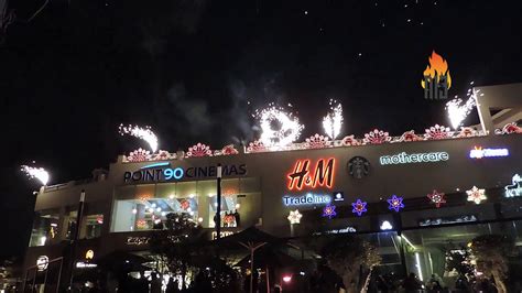Ara is rewarding shoppers through its 4 malls this chinese new year! Point 90 Mall ☃ Happy New Year 🎄 Fireworks show 🔥 - YouTube