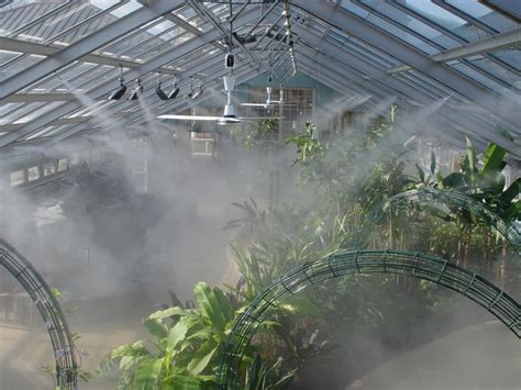 Though greenhouses are effective for growing vegetables in different climates, heating them during long winter nights can prove quite costly. DIY Greenhouse Misting System | Fountain Design Ideas