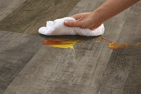 Flooring that is safe for families and pets. stain resistant luxury vinyl - U1042 | Pet friendly ...