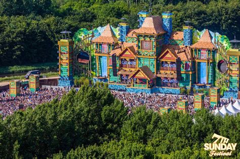 Listen to the best 7th sunday shows. 7 dingen die je moet weten over 7th Sunday - Partyscene