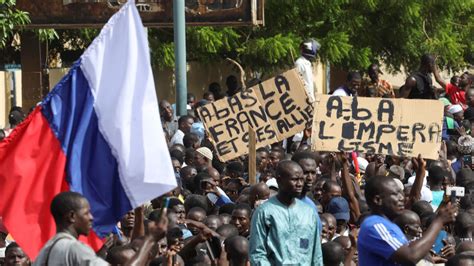 Niger Coup Supporters Wave Russian Flags And Attack French Embassy