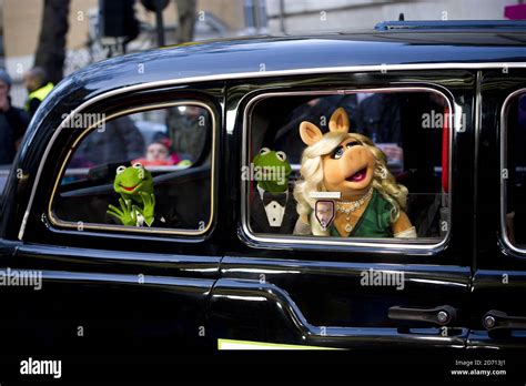 Constantine Kermit The Frog And Miss Piggy Arriving At The Premiere Of