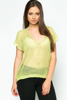 Beli sweater v neck wanita online berkualitas dengan harga murah terbaru 2021 di tokopedia! Holed V-Neck Top - Green or Yellow - Just £5