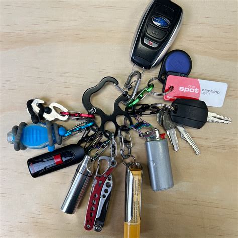How To Create Your Perfect Everyday Carry Keychain