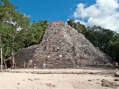 Zona Arqueológica De Cobá Quintana Roo Turimexico