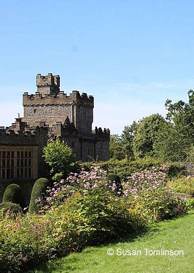 The Andrews Pages Picture Gallery Derbyshire Haddon Hall 6 The