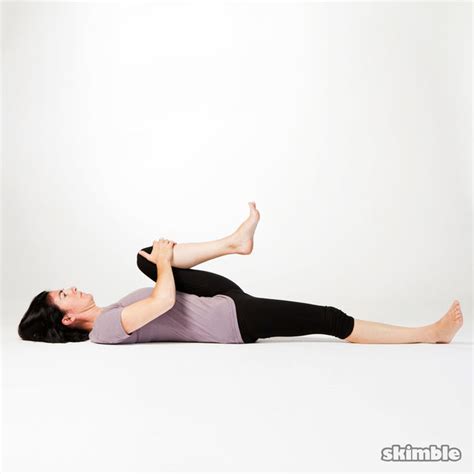 Floor Knee To Chest Stretch Exercise How To Skimble