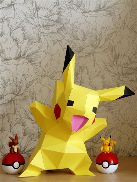 Pokemon Papercraft Pikachu