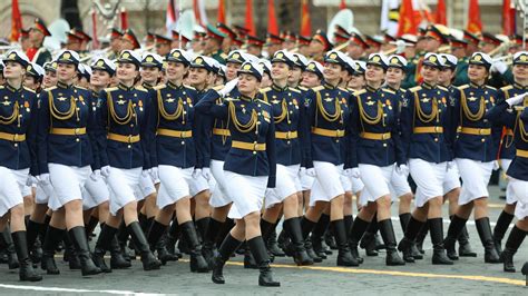 El Desfile De La Victoria En El Centro De Moscú En Fotos Russia