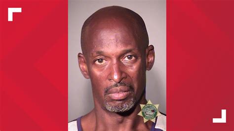 Police Se Portland Homeowner Holds Burglar At Gunpoint