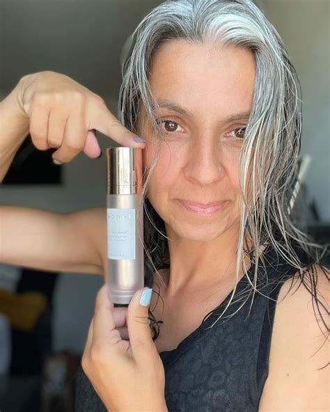 graytales grayhair influencer on instagram 𝐖𝐞𝐥𝐥𝐧𝐞𝐬𝐬 𝐖𝐞𝐝𝐧𝐞𝐬𝐝𝐚𝐲 did you know that adding vitamin