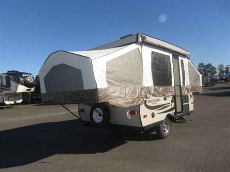 2016 New Forest River Rockwood Freedom 1950 Pop Up Camper In California