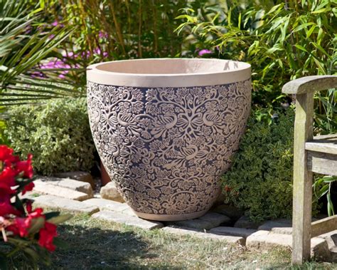 Large Ornate Plant Pot Large 70cm Tall By 81cm Wide £