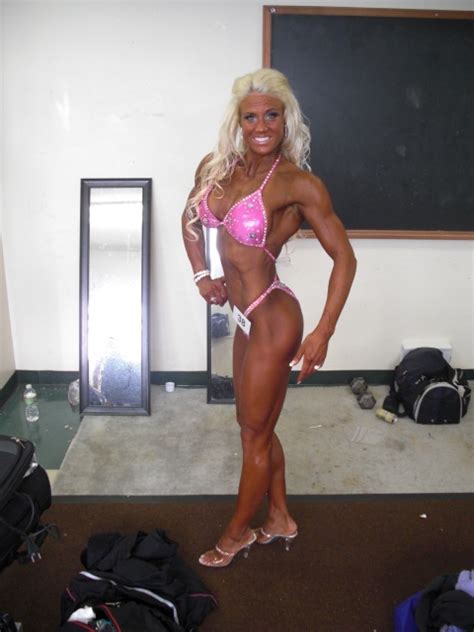 Hard Fitness Online Magazine Issue Interview With Helene Ahlson