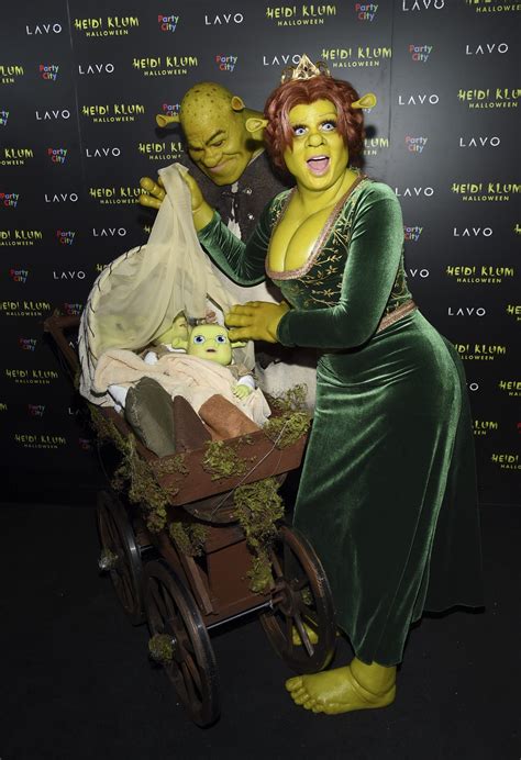 Heidi klum's 2018 halloween costume has layers — you know, like an onion? Heidi Klum channels 'Shrek' character for Halloween - NEWS ...