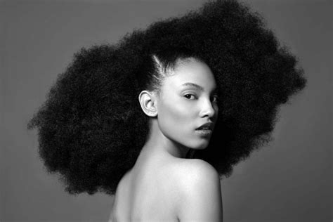 Protective styles are typically good for people who don't want to put heat, color or any tension on protective hairstyles typically come in the form of braids, locs, twists and knots, and they can be. Protective 4C Hairstyles for Transitioning Afro Hair ️
