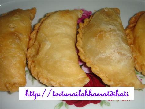 Kali ini, kami bawakan resepi karipap kentang daging buat anda semua. Tertunailah Hasrat Di Hati: Resepi Karipap Kentang