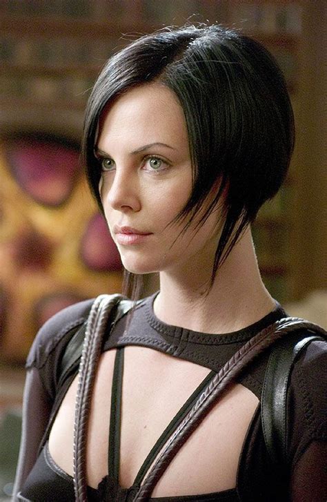 Aeon Flux Charlize Theron Style Charlize Theron Short Hair Styles